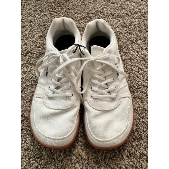 Whitin Wide Shoe White Gummy Sole NWOT - 10.5 - Picture 6 of 6